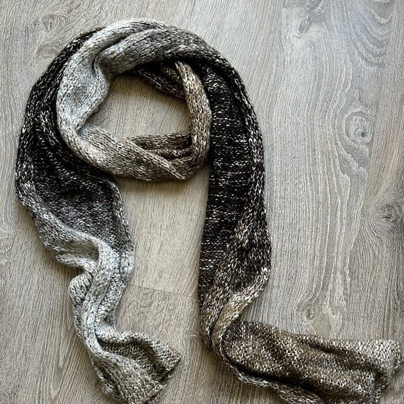 H&M Beige to brown gradient Scarf - Picture 1 of 5